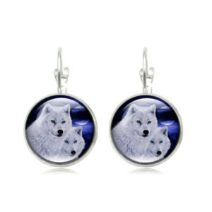 "Wolf Stud Earring